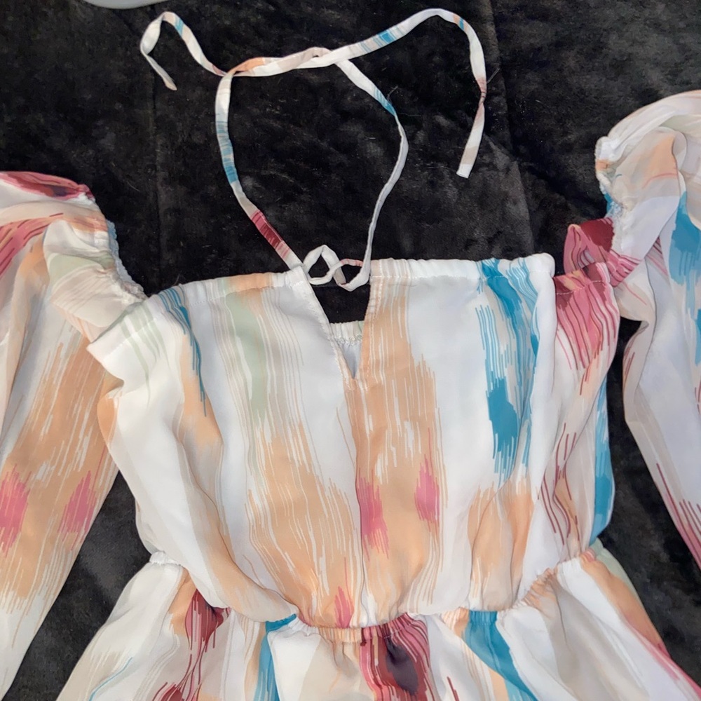 NWOT Romper - Picture 3 of 4